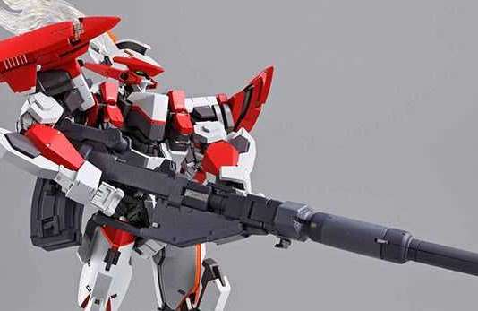 Bandai Tamashii presenta un nuovo robot, il Laevatein da Full Metal Panic