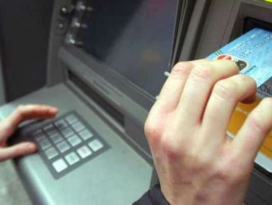 Bancomat: bande criminali usano un malware per prelevare soldi illegamente