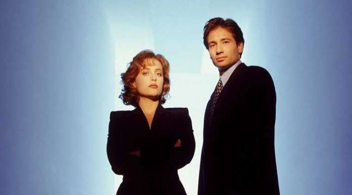 x-files-david-duchovny-you-can-be-mulder-and-scully-in-this-new-x-files-game