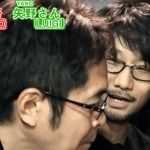 Hideo Kojima e Kenji Yano si divertono con diversi giochi arcade
