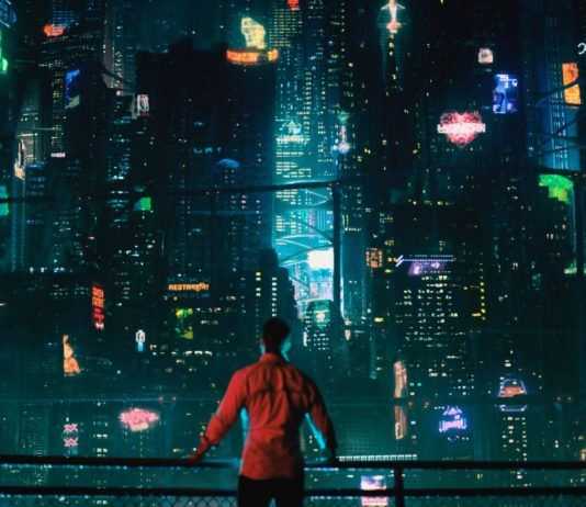 Netflix: Pubblicato un nuovo trailer di Altered Carbon Netflix
