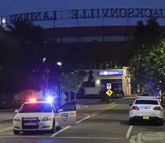 USA: I sopravvissuti alla sparatoria di Jacksonville hanno fatto causa a EA