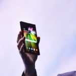 Samsung presentato il primo smartphone pieghevole Samsung Infinity Flex Display 2