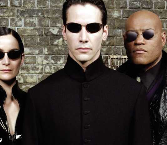 Matrix 4: I protagonisti volano tra i grattacieli di San Francisco Matrix