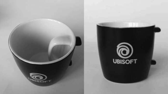 ubisoft-in-commercio-la-tazza-con-un-bug-ma-va-letteralmente-a-ruba