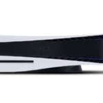 PlayStation 5 in orizzontale con base