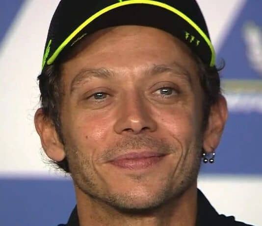valentino-rossi-si-ritira