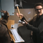 Pedro Pascal balla coi clicker nell’ultimo spot del Saturday Night Live the last of us snl pedro pascal