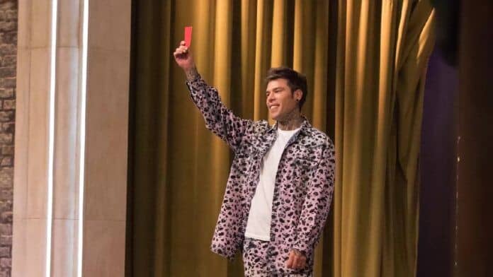 fedez lol chi ride è fuori