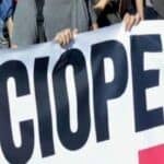 Keywords Studio: dipendenti contro i licenziamenti. Stato di agitazione e due giorni di stop scipero stock image